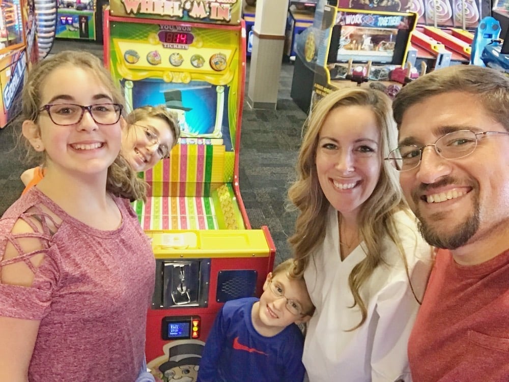 Chuck E Cheese's family selfie