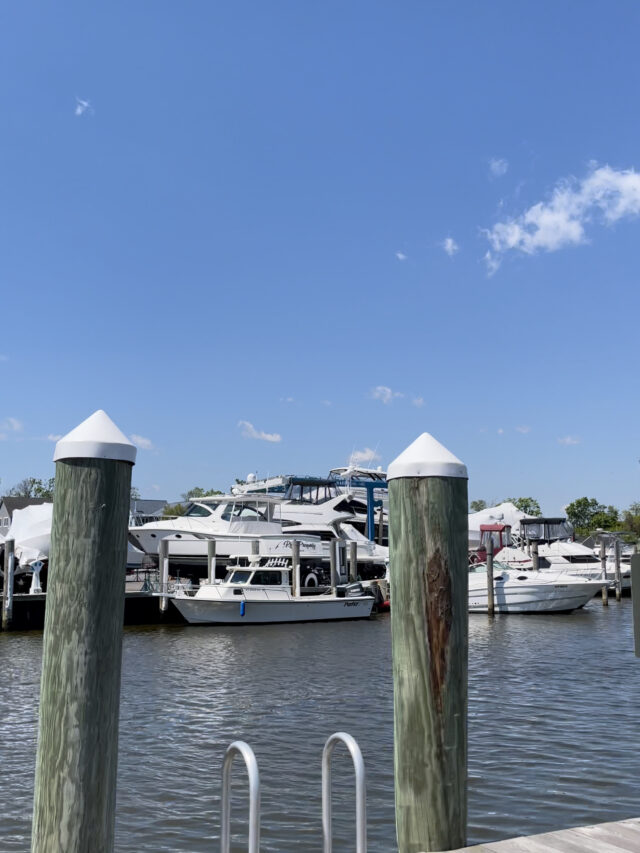 Long Island Stroll: Bay Shore Waterfront